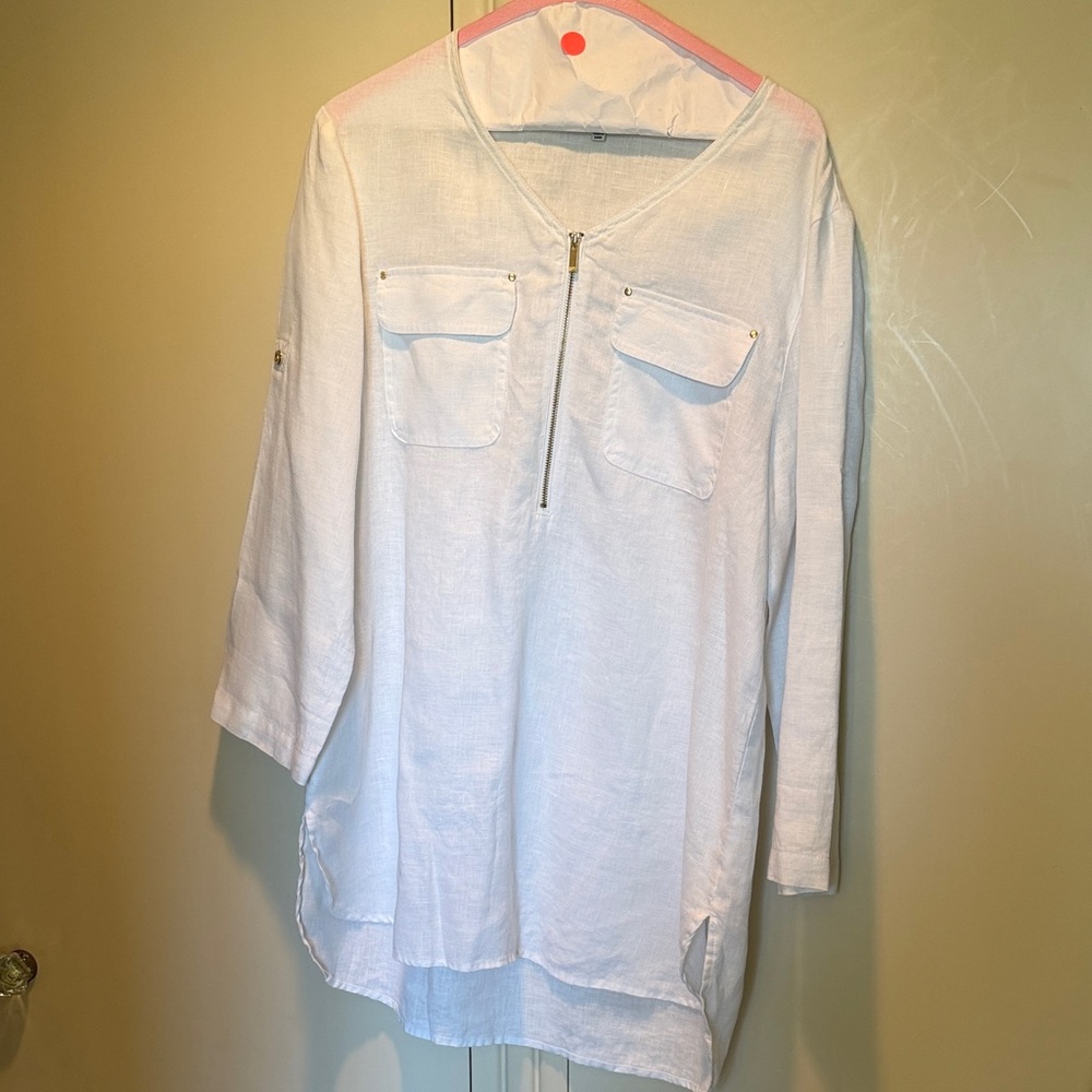 Jones New York White V-Neck Linen Blouse with Zipper